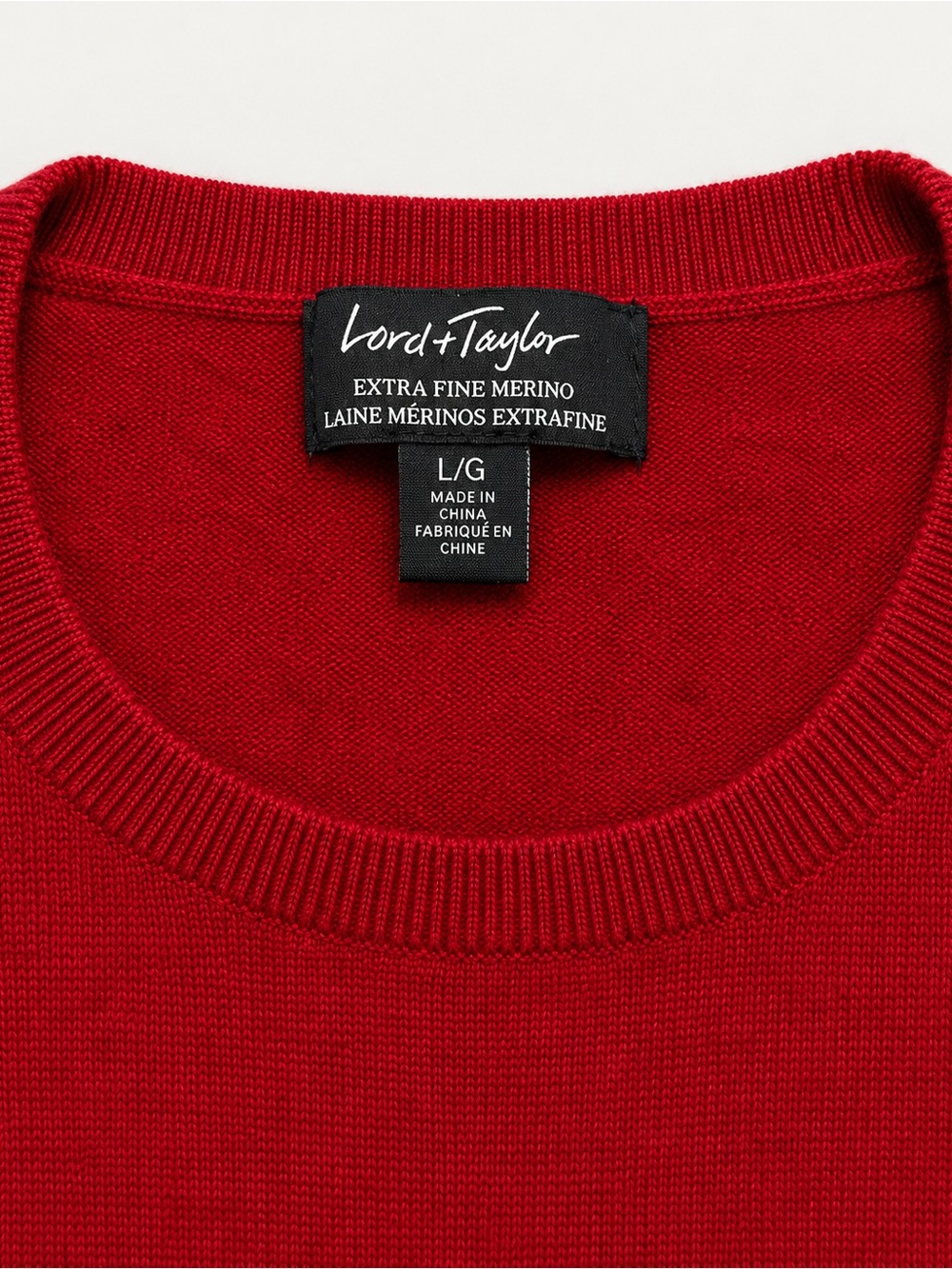 Lord & Taylor Extra Fine Merino Wool Crewneck Sweater – Red – Size L